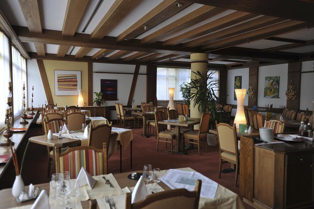 Hotel Restaurant Le Chalet Cortaillod Екстериор снимка